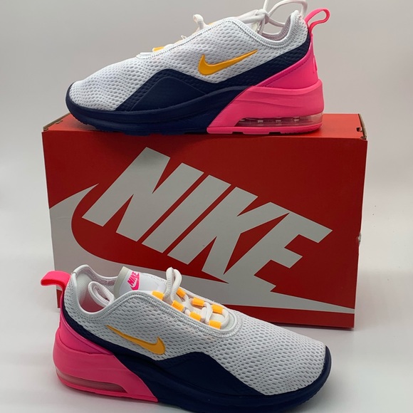 nike air max motion pink and white